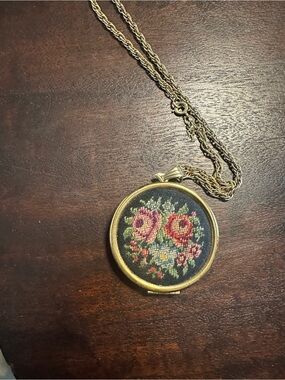 Vintage Floral Embroidered Locket Necklace in Gold